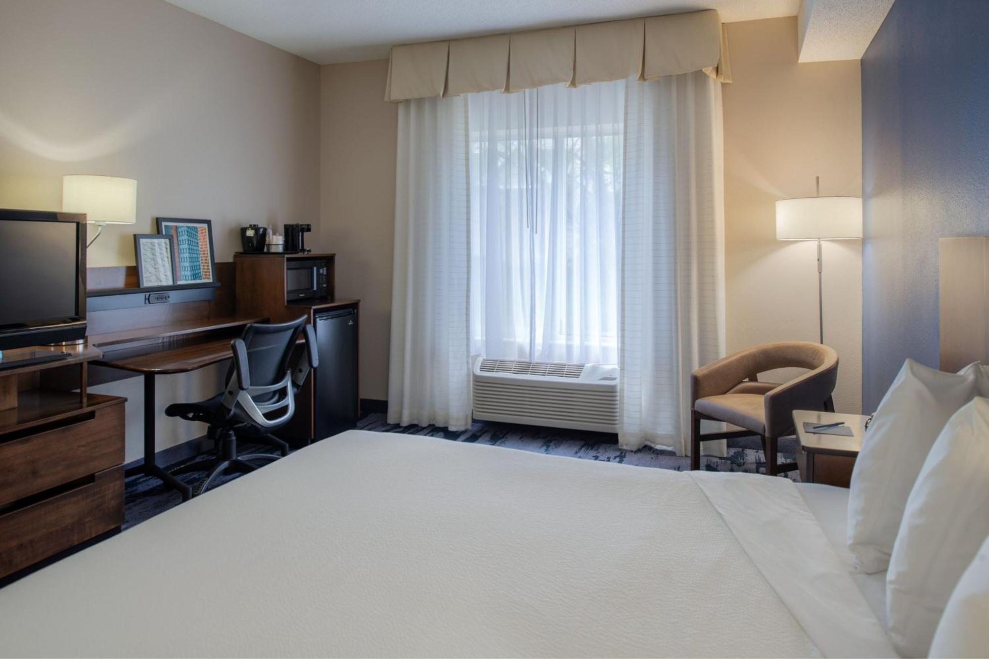 Готель Fairfield By Marriott Troy Екстер'єр фото